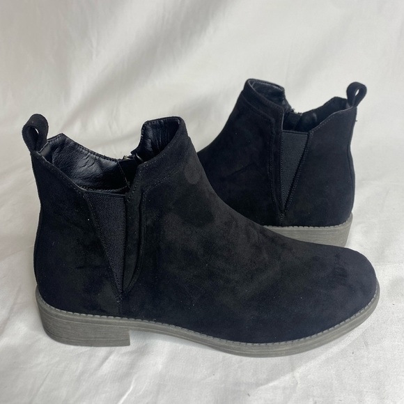 Propét Womens Tandy Chelsea Black Bootie Size 9.5M - Picture 10 of 11